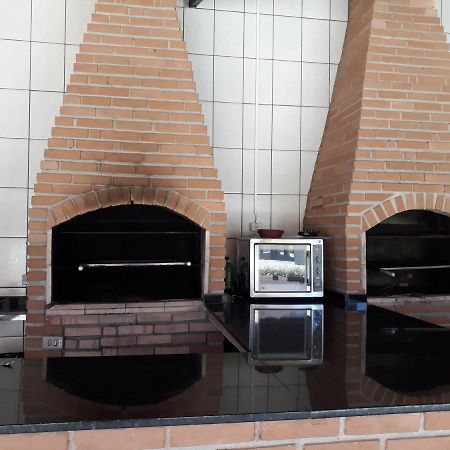 Apartamento Praia Centro أوباتوبا المظهر الخارجي الصورة