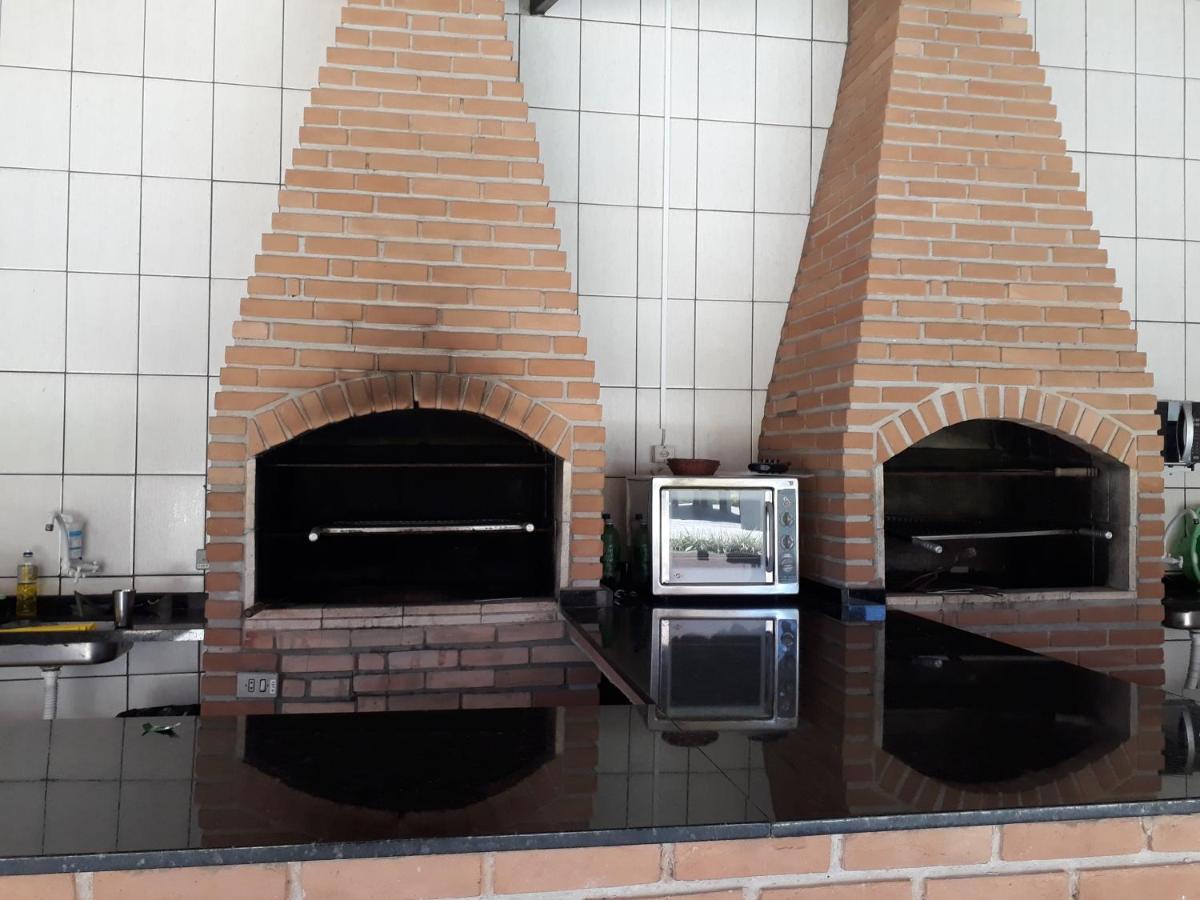 Apartamento Praia Centro أوباتوبا المظهر الخارجي الصورة
